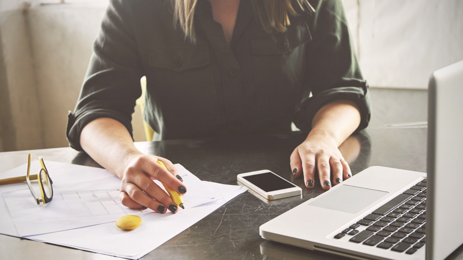 header image woman phone computer